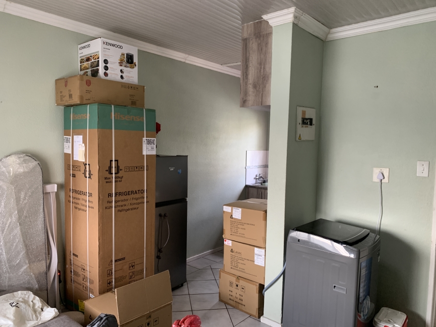 To Let 2 Bedroom Property for Rent in Sharonlea Gauteng