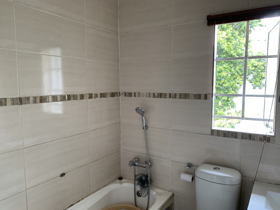 To Let 2 Bedroom Property for Rent in Sharonlea Gauteng