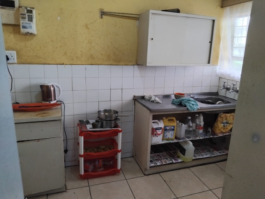 3 Bedroom Property for Sale in Luipaardsvlei Gauteng