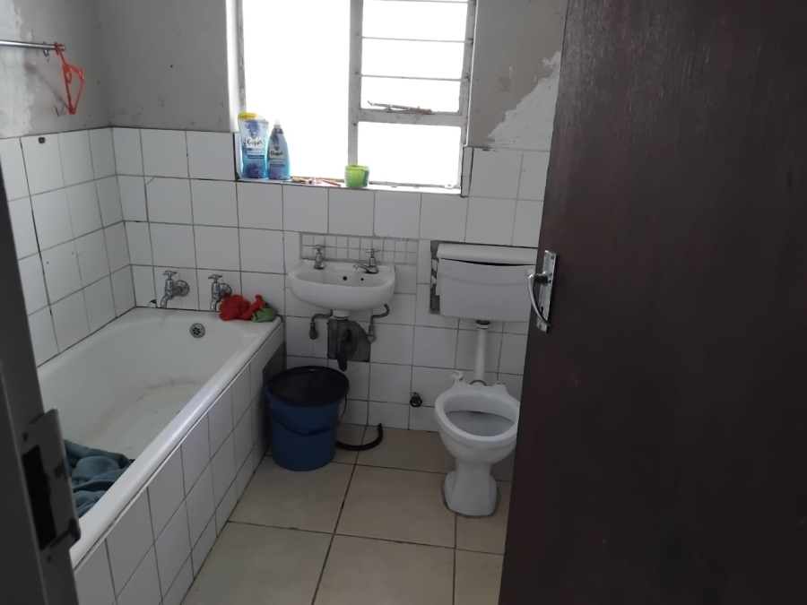 3 Bedroom Property for Sale in Luipaardsvlei Gauteng