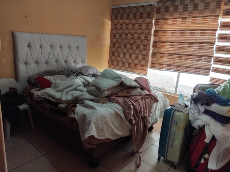3 Bedroom Property for Sale in Luipaardsvlei Gauteng
