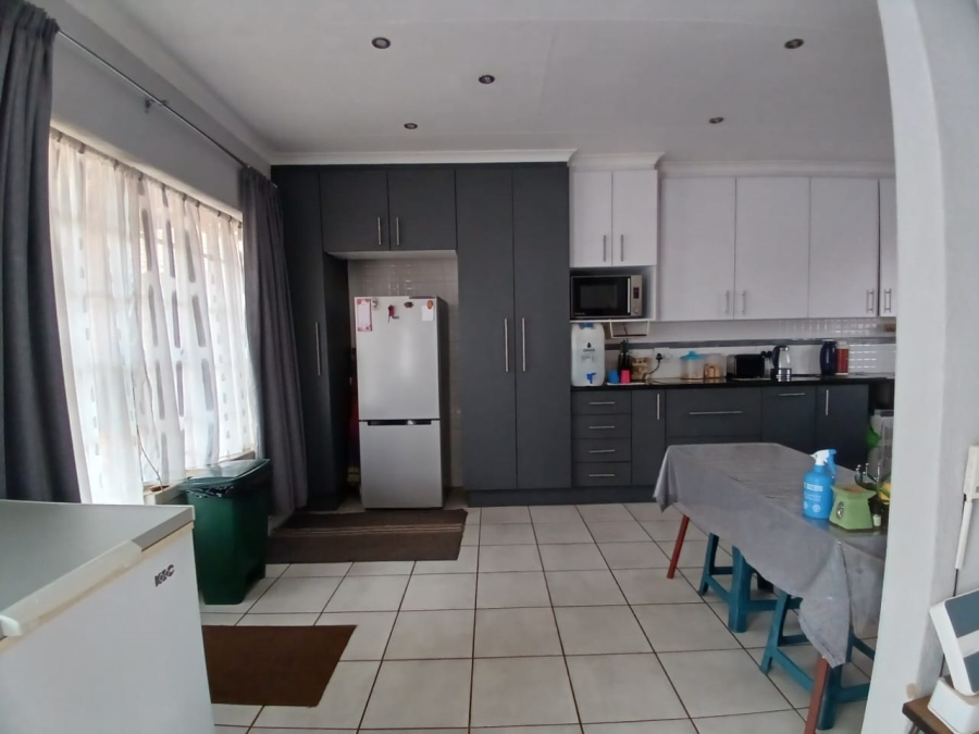 3 Bedroom Property for Sale in Randpoort Gauteng