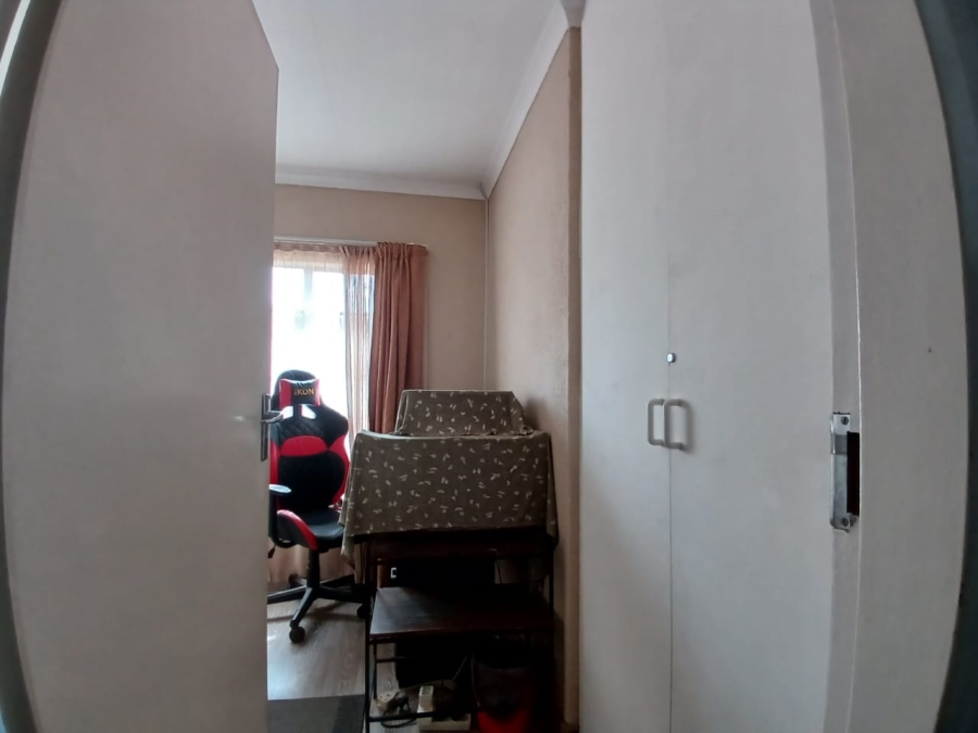 3 Bedroom Property for Sale in Randpoort Gauteng