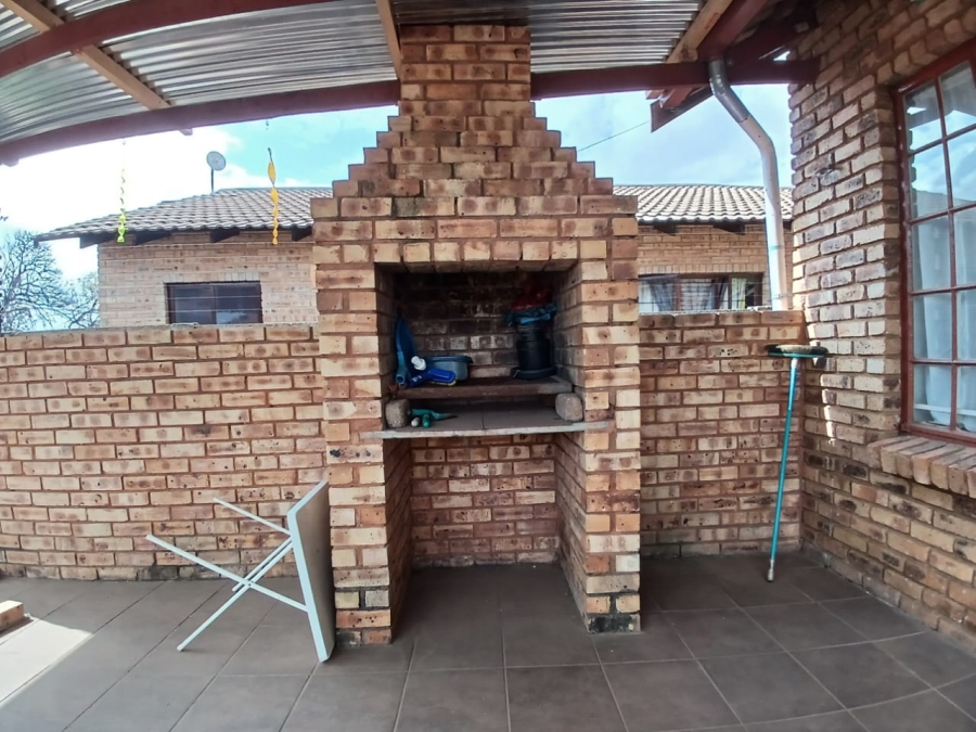3 Bedroom Property for Sale in Randpoort Gauteng