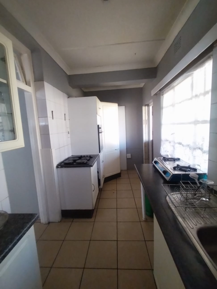 4 Bedroom Property for Sale in Wentworth Park Gauteng
