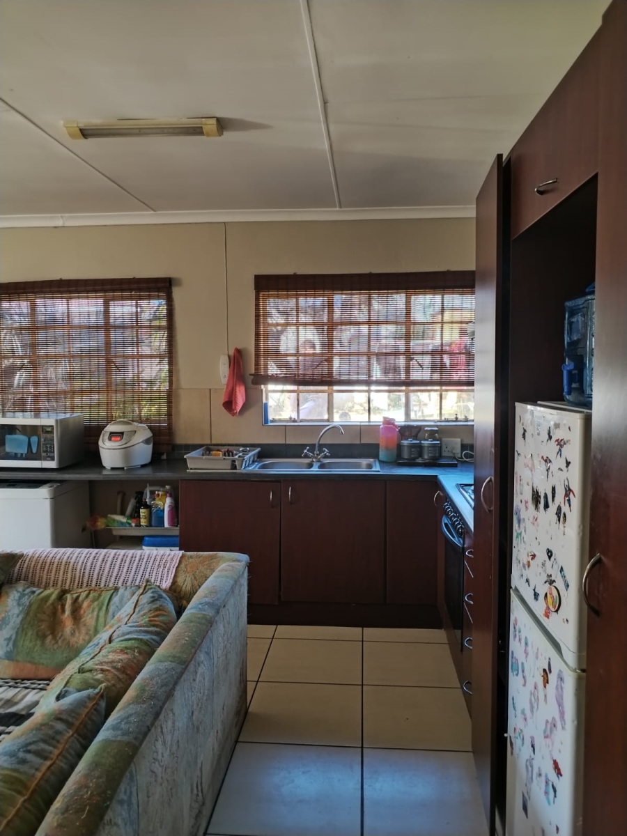 4 Bedroom Property for Sale in Wentworth Park Gauteng