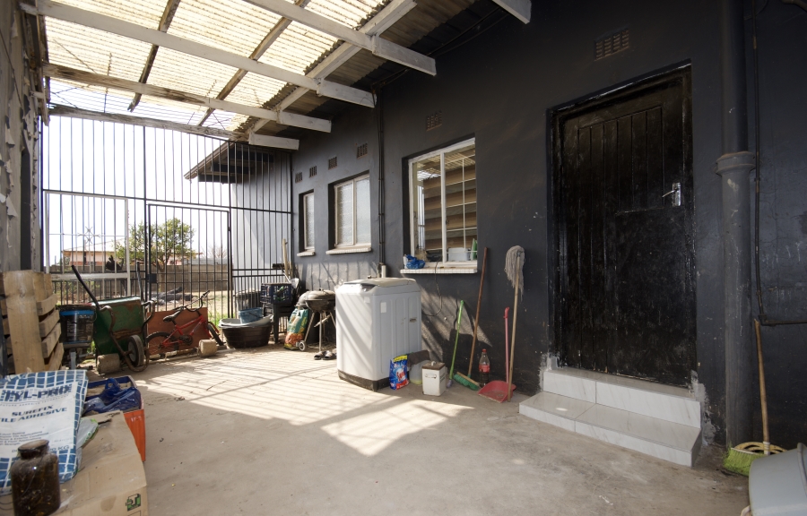 3 Bedroom Property for Sale in Westonaria Gauteng