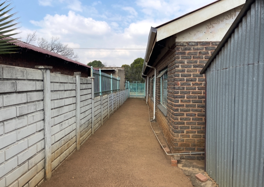 4 Bedroom Property for Sale in Danville Gauteng
