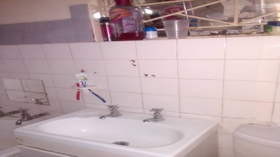 2 Bedroom Property for Sale in Vanderbijlpark CW 3 Gauteng
