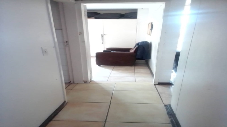 2 Bedroom Property for Sale in Vanderbijlpark CW 3 Gauteng