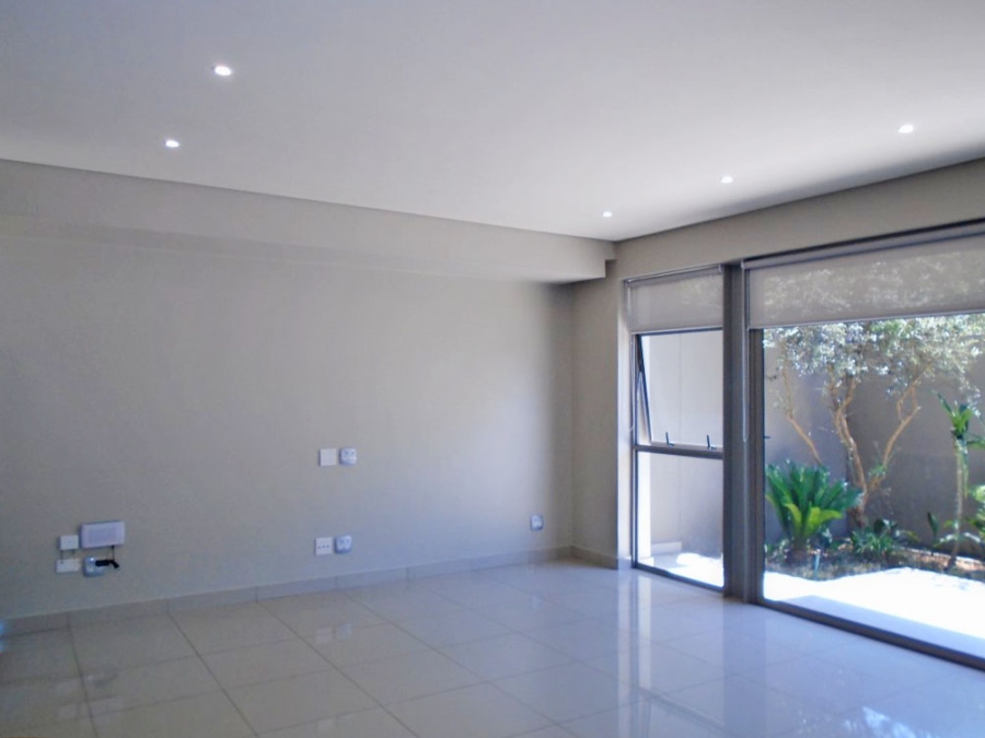 To Let 3 Bedroom Property for Rent in Oaklands Gauteng