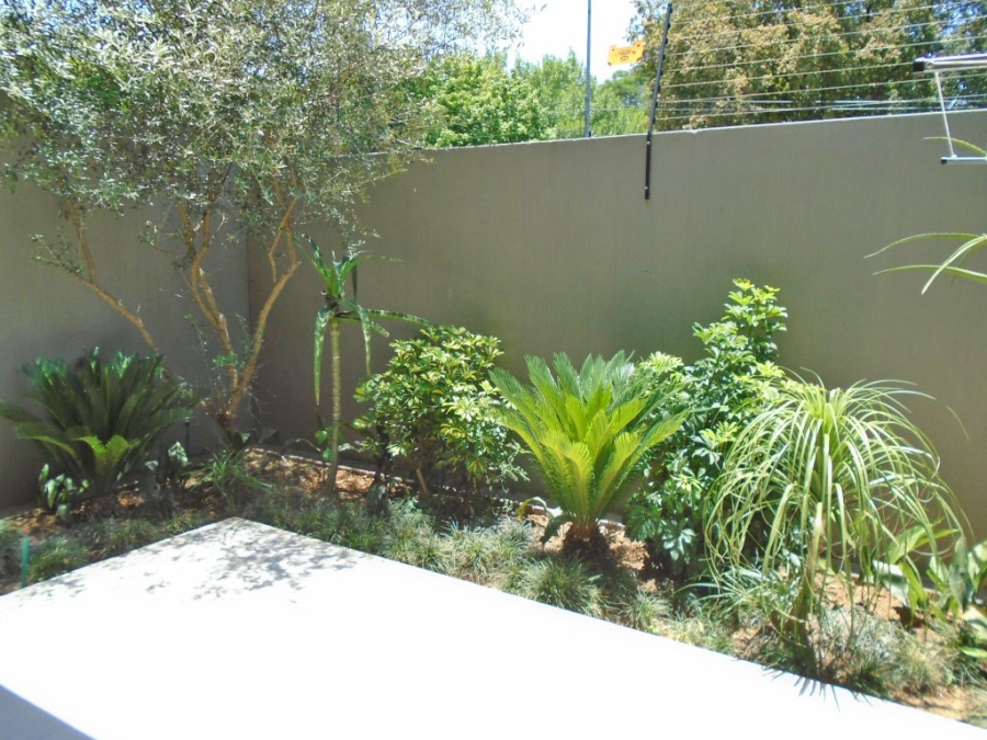 To Let 3 Bedroom Property for Rent in Oaklands Gauteng