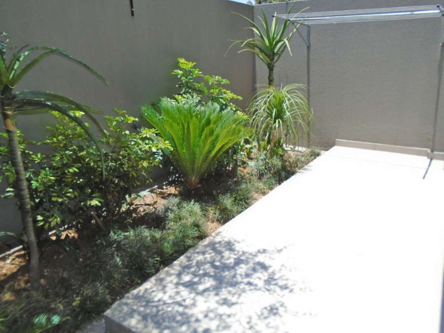 To Let 3 Bedroom Property for Rent in Oaklands Gauteng