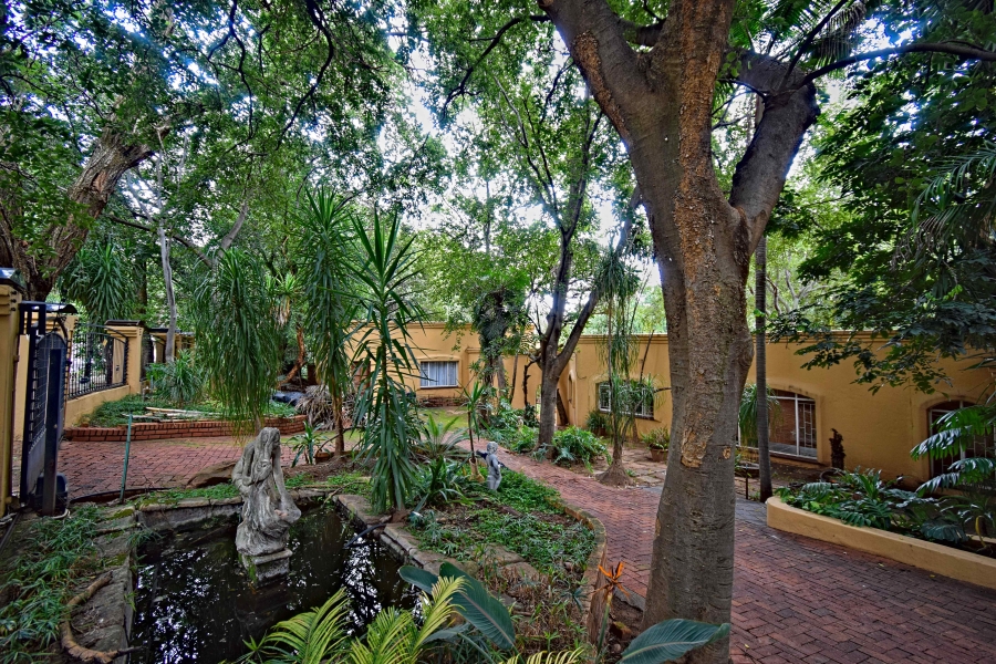 4 Bedroom Property for Sale in Florauna Gauteng