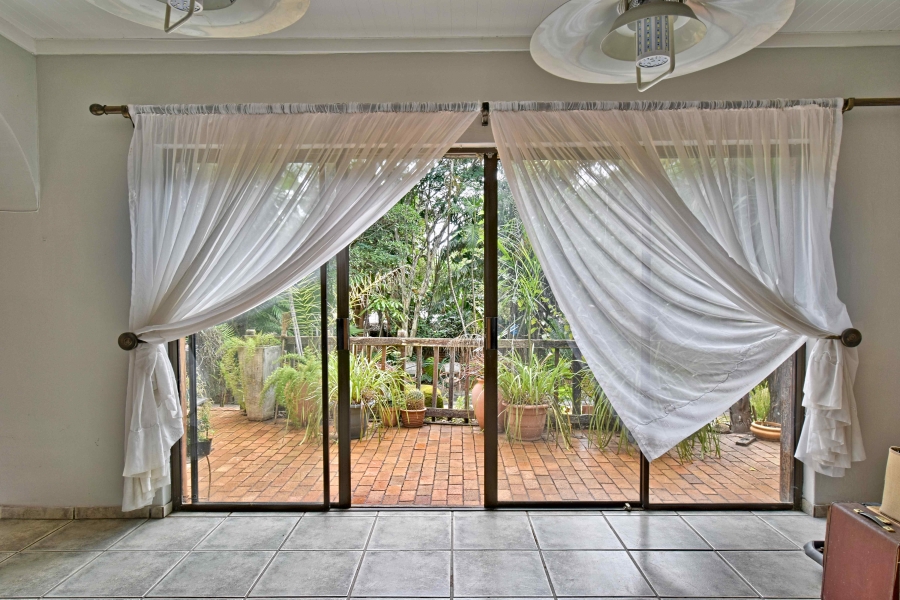 4 Bedroom Property for Sale in Florauna Gauteng