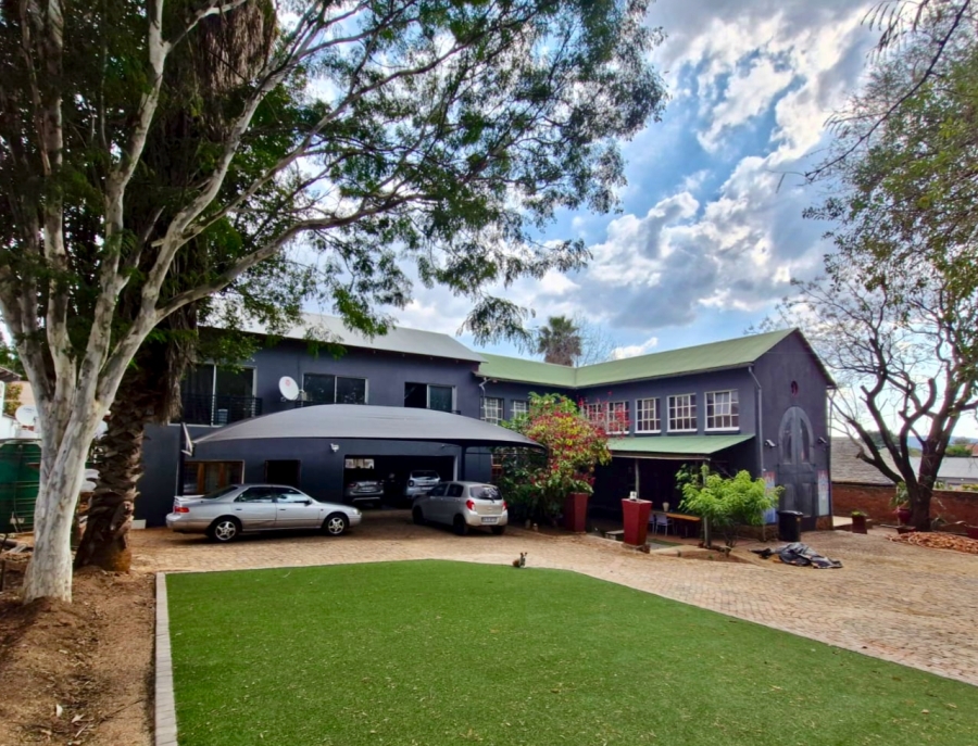 6 Bedroom Property for Sale in Capital Park Gauteng