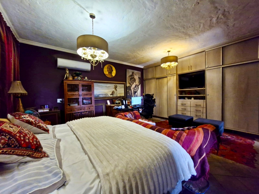 6 Bedroom Property for Sale in Capital Park Gauteng