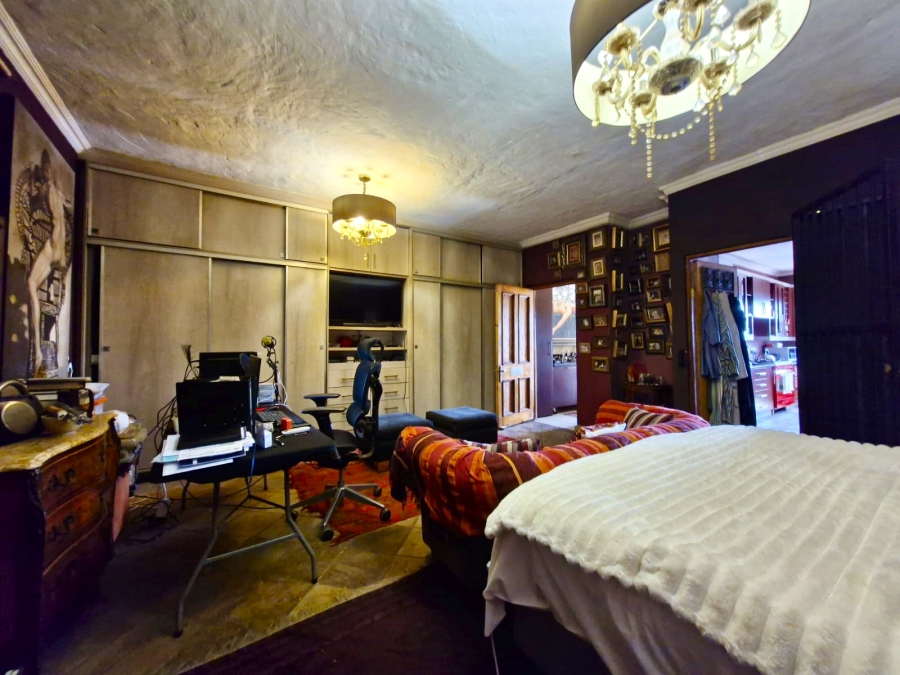 6 Bedroom Property for Sale in Capital Park Gauteng