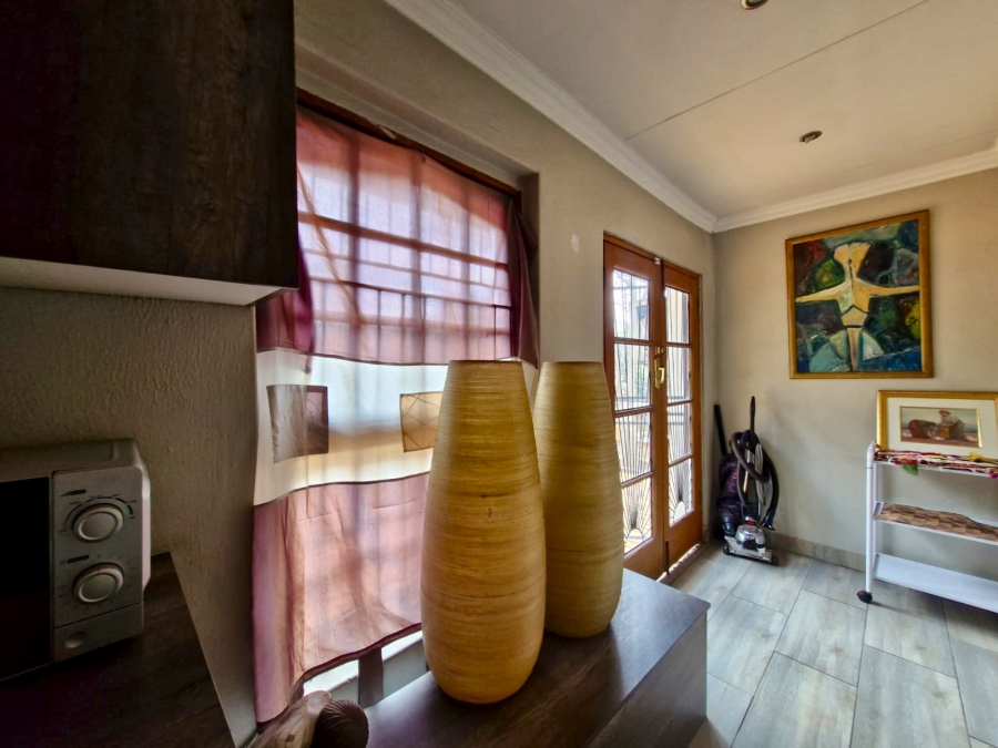 6 Bedroom Property for Sale in Capital Park Gauteng