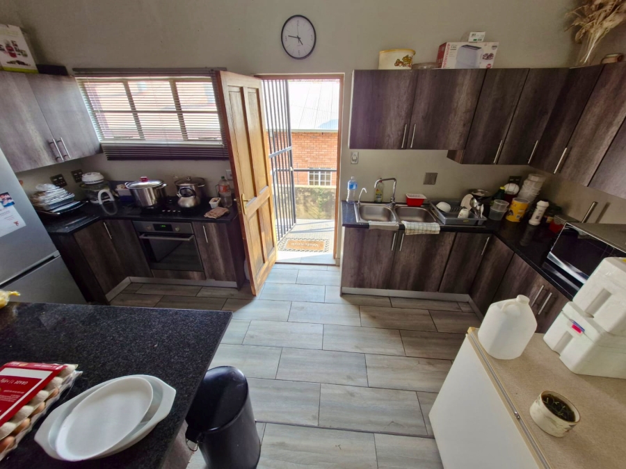 6 Bedroom Property for Sale in Capital Park Gauteng