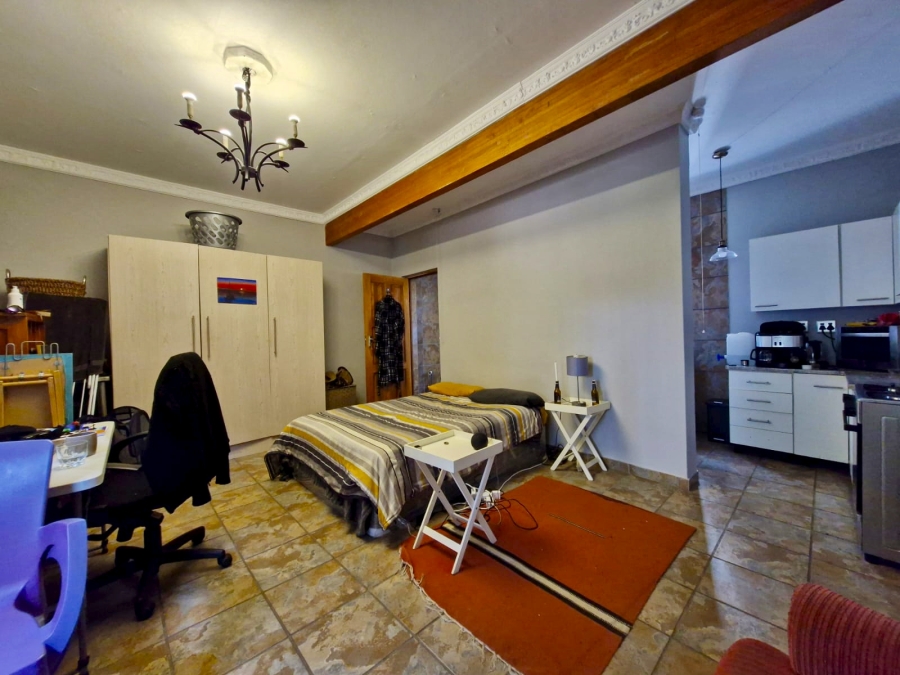 6 Bedroom Property for Sale in Capital Park Gauteng