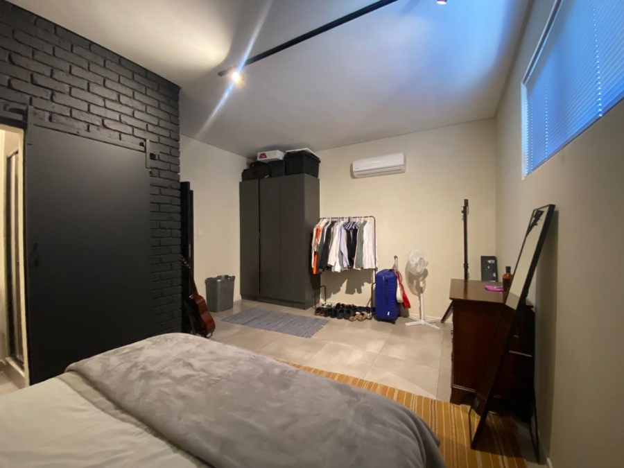 2 Bedroom Property for Sale in Sandton Central Gauteng