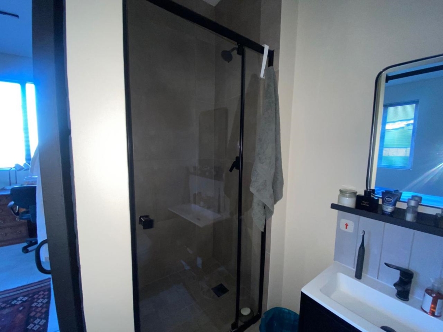 2 Bedroom Property for Sale in Sandton Central Gauteng