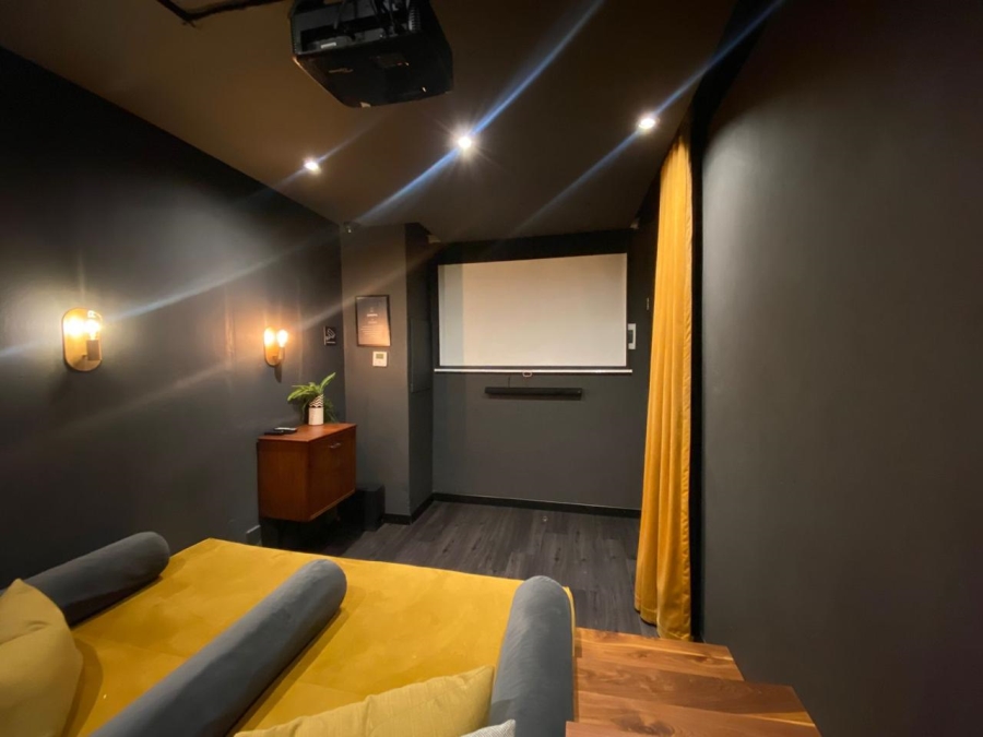 2 Bedroom Property for Sale in Sandton Central Gauteng