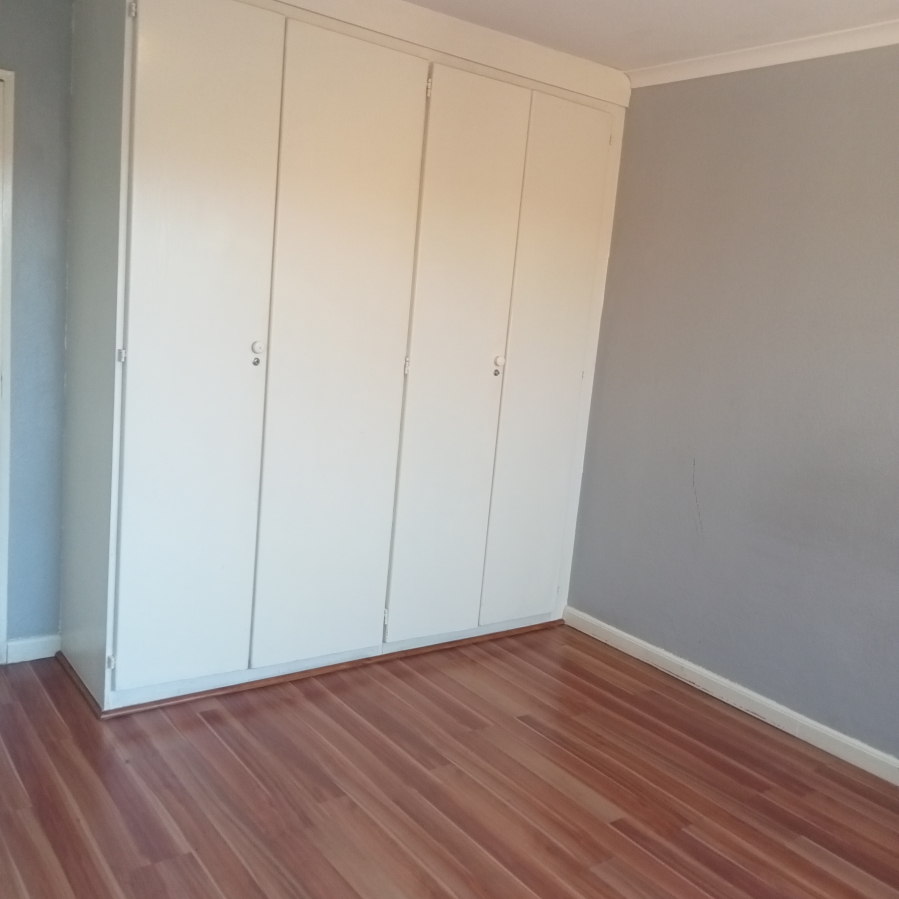 To Let 2 Bedroom Property for Rent in Sundowner Gauteng