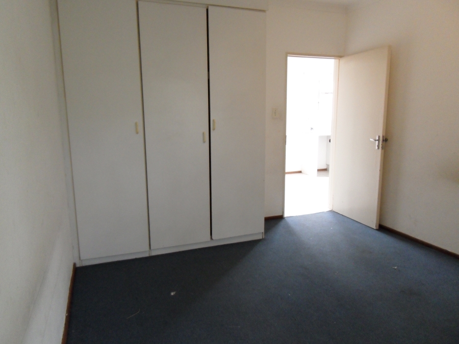To Let 1 Bedroom Property for Rent in Rembrandt Park Gauteng