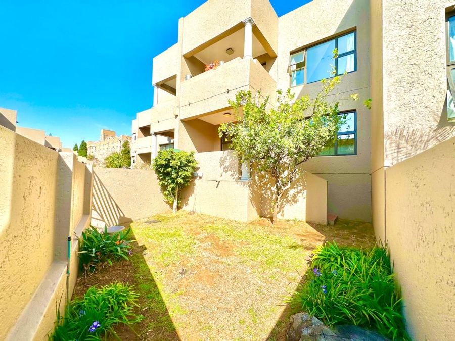1 Bedroom Property for Sale in President Ridge Gauteng