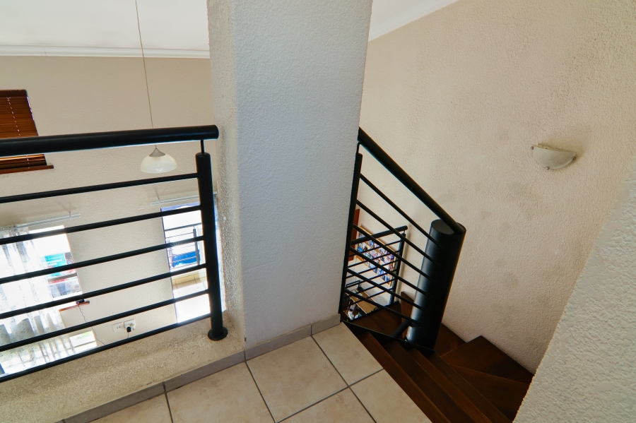 1 Bedroom Property for Sale in Hatfield Gauteng