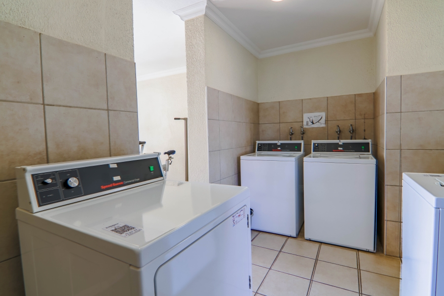 1 Bedroom Property for Sale in Hatfield Gauteng
