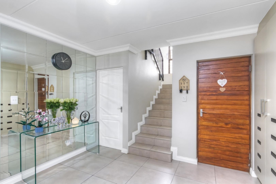 3 Bedroom Property for Sale in Kyalami Hills Gauteng