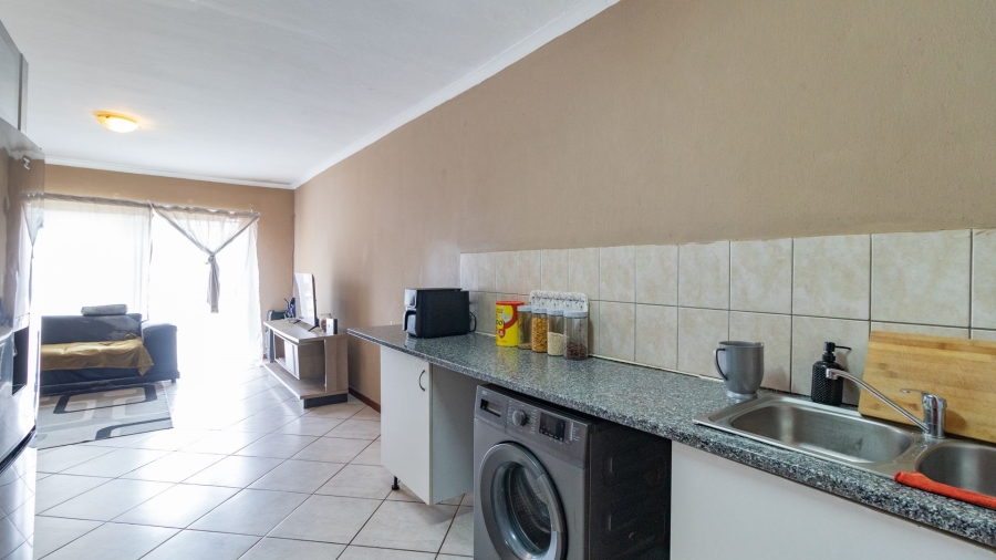2 Bedroom Property for Sale in Rynfield Gauteng