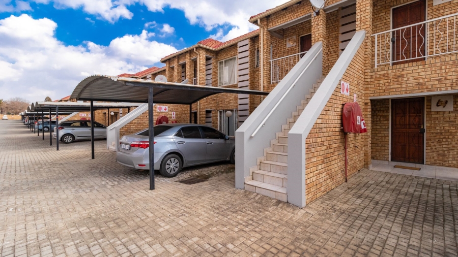 2 Bedroom Property for Sale in Rynfield Gauteng