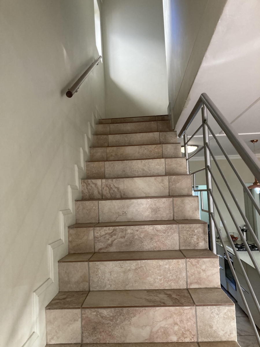 3 Bedroom Property for Sale in Kyalami Hills Gauteng