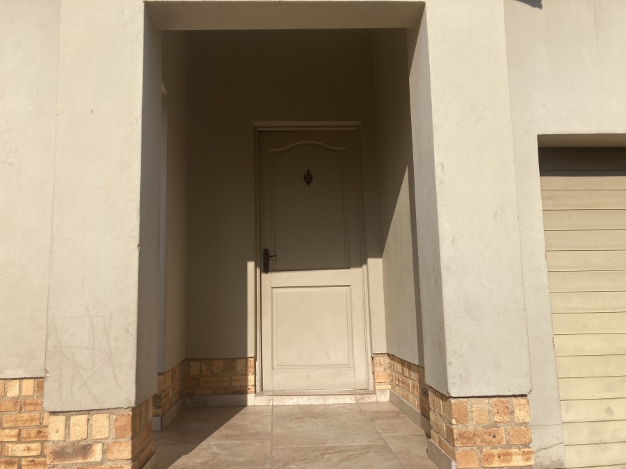 3 Bedroom Property for Sale in Kyalami Hills Gauteng