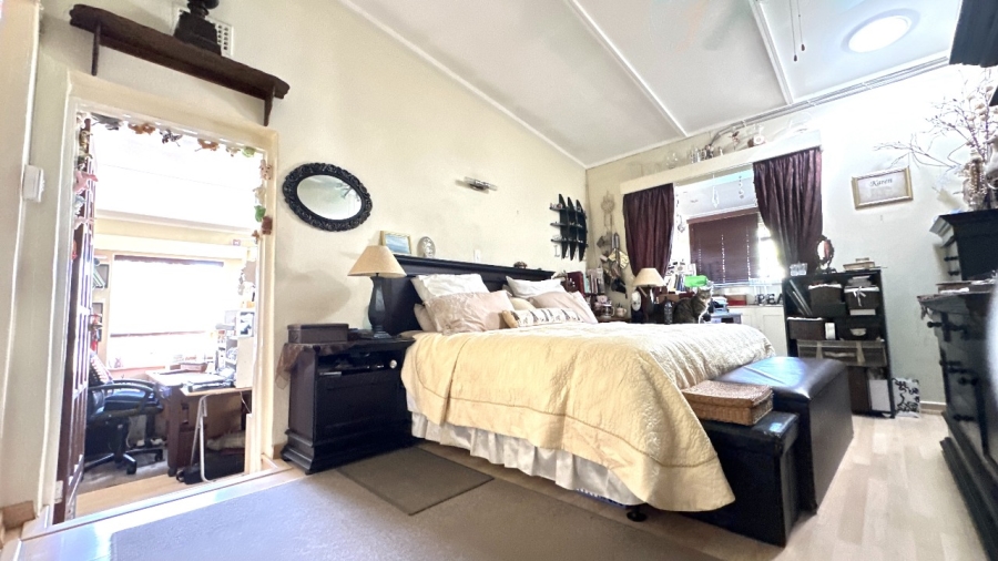 5 Bedroom Property for Sale in Ormonde Gauteng