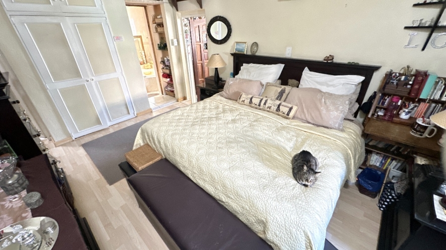 5 Bedroom Property for Sale in Ormonde Gauteng