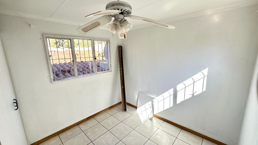 5 Bedroom Property for Sale in Ormonde Gauteng
