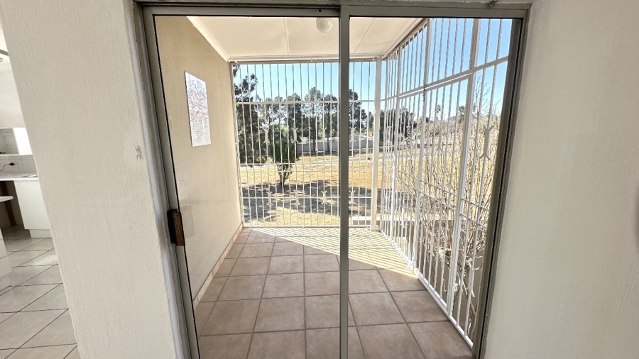 5 Bedroom Property for Sale in Ormonde Gauteng