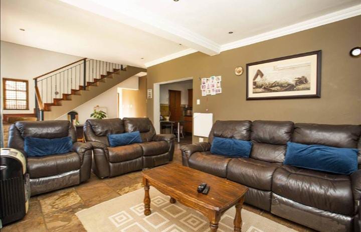 To Let 3 Bedroom Property for Rent in Noordwyk Gauteng