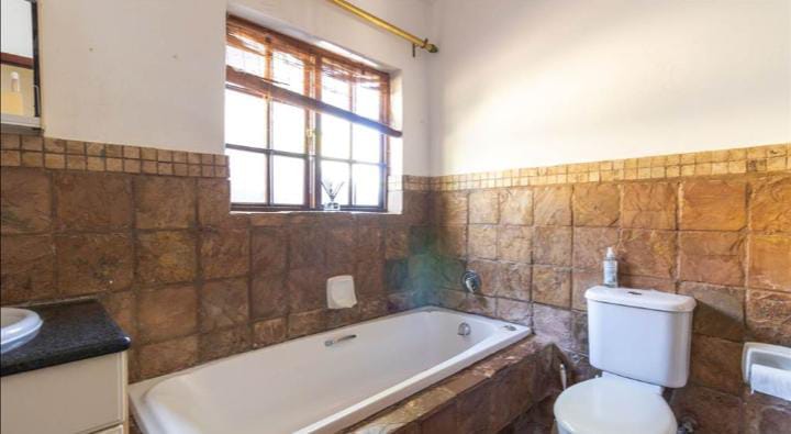 To Let 3 Bedroom Property for Rent in Noordwyk Gauteng