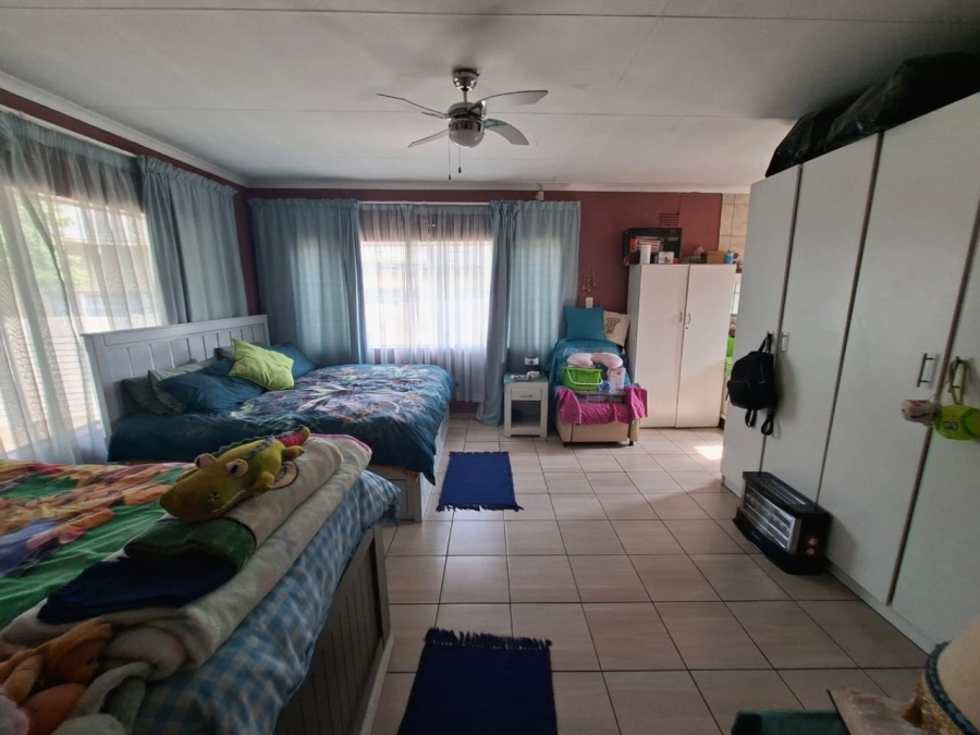 4 Bedroom Property for Sale in Krugersdorp North Gauteng