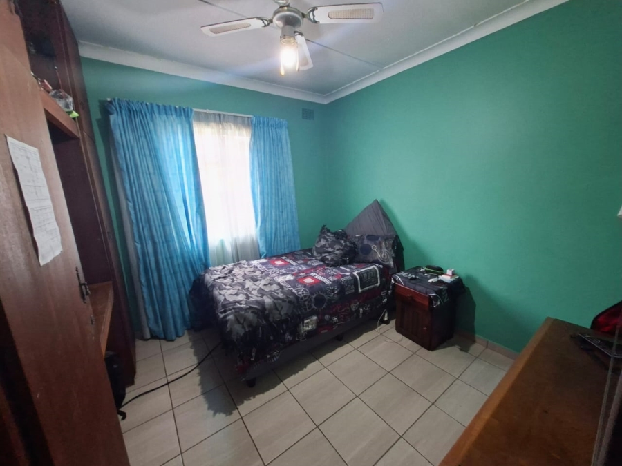 4 Bedroom Property for Sale in Krugersdorp North Gauteng