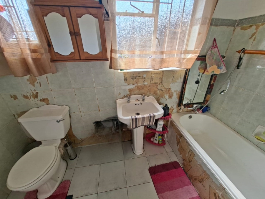 4 Bedroom Property for Sale in Krugersdorp North Gauteng