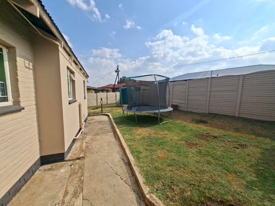 4 Bedroom Property for Sale in Krugersdorp North Gauteng