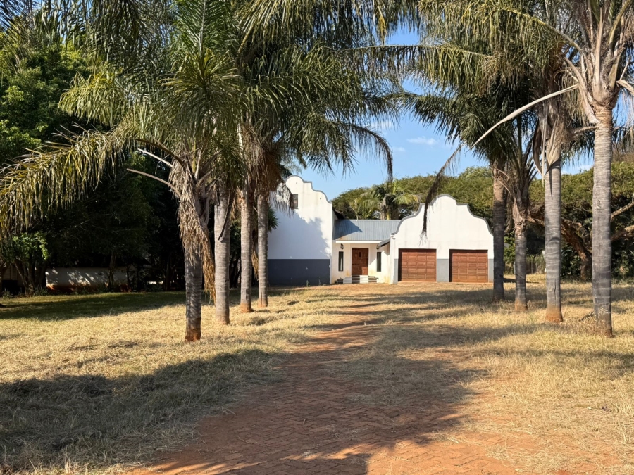 8 Bedroom Property for Sale in Fundus AH Gauteng