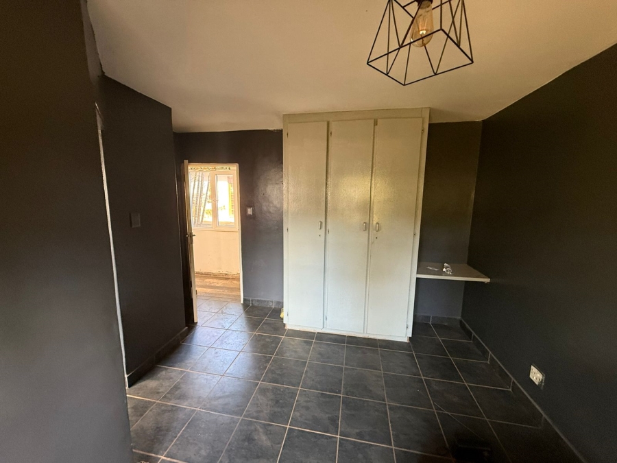 8 Bedroom Property for Sale in Fundus AH Gauteng